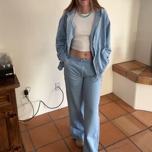 NEW WITH TAGS Blue Zip-Up Hoodie and wide leg Sweatpants cotton Set size medium